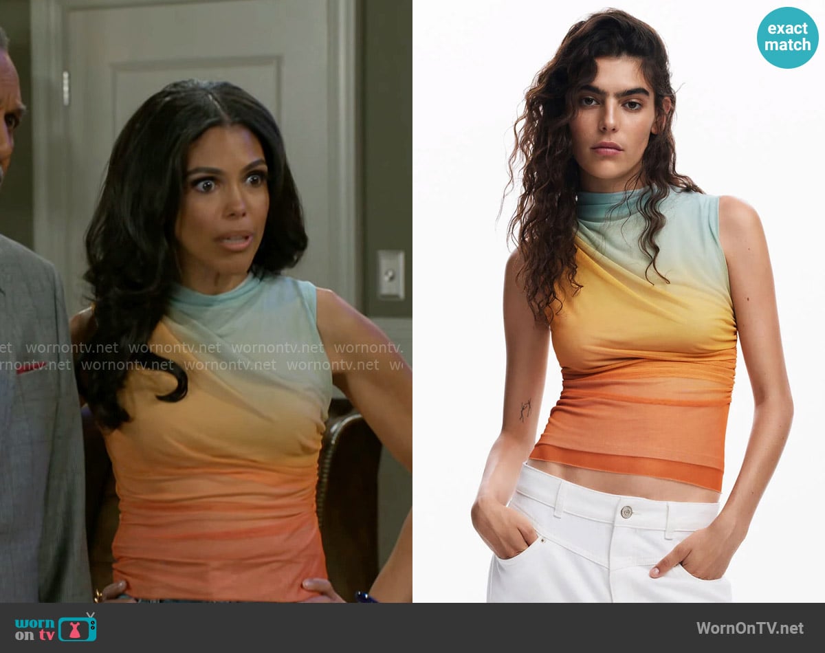 Desigual Ombre effect T-shirt worn by Dani Dupree (Karla Mosley) on Beyond the Gates