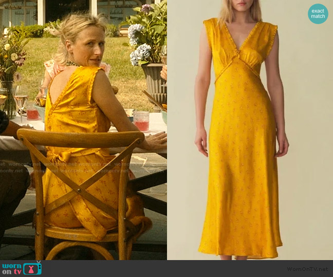 Doen Thalia Dress in Goldenrod Hillside Heather worn by Caroline Sinclair (Mamie Gummer) on We Were Liars