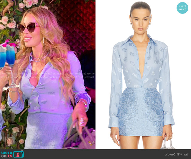 Dolce & Gabbana Long Sleeve Shirt in Very Light Lilac worn by Lisa Hochstein (Lisa Hochstein) on The Real Housewives of Miami