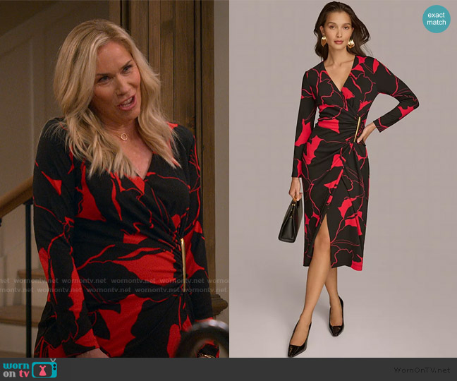 Donna Karan Printed Faux-Wrap Dress worn by Leanne Murphy (Leanne Morgan) on Leanne