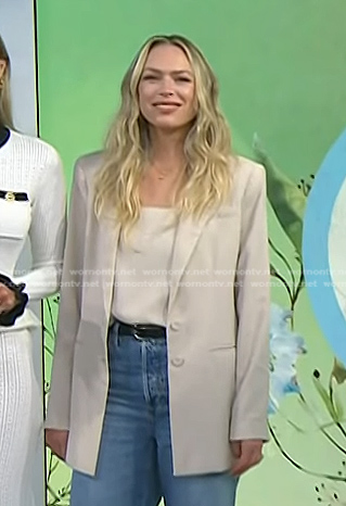 Erin Foster’s beige blazer on Today