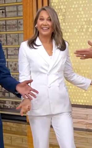 Ginger’s white patch pocket blazer on Good Morning America