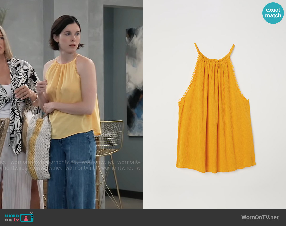 H&M Crinkled Camisole Top in Light Orange worn by Willow Tait (Katelyn MacMullen) on General Hospital