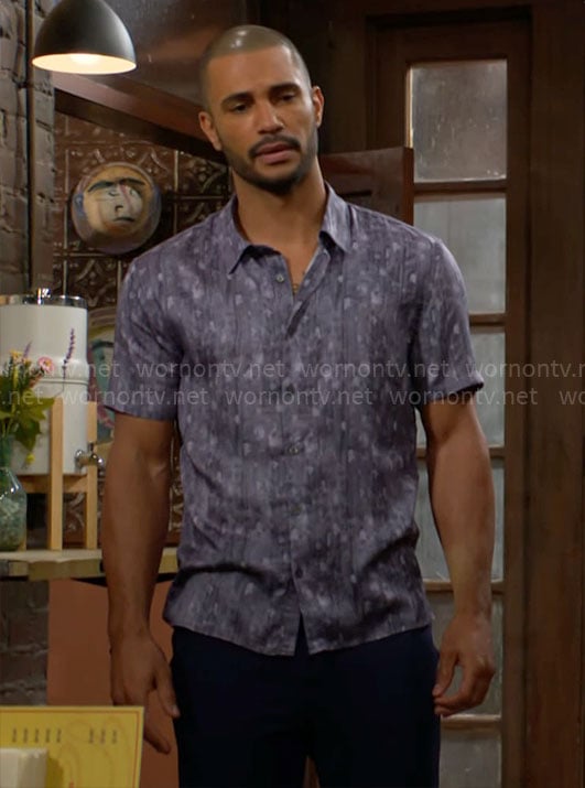 Holden’s blue printed shirt on The Young and the Restless