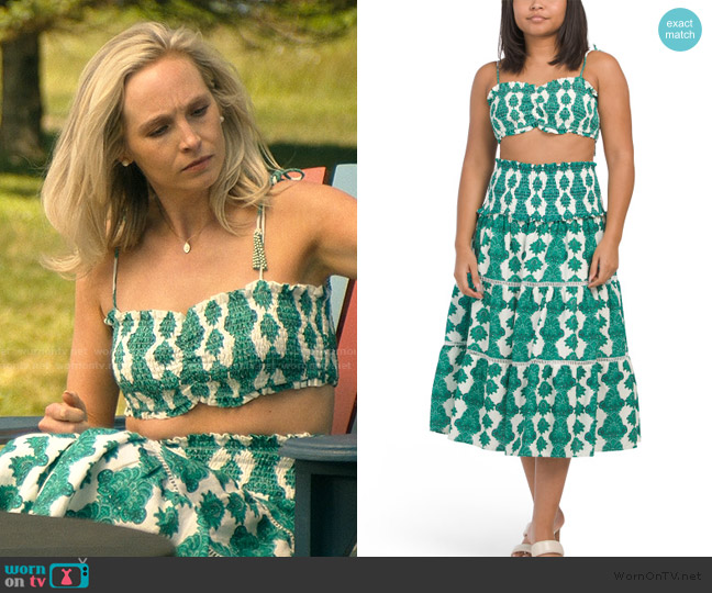 House of Harlow 1960 Linen Blend Bandeau Skirt Set worn by Elizabeth Sinclair (Candice King) on We Were Liars