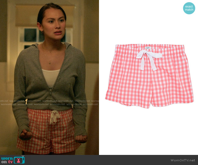J. Crew Cotton Pajama Short inNeon Capri White Gingham worn by Belly Conklin (Lola Tung) on The Summer I Turned Pretty