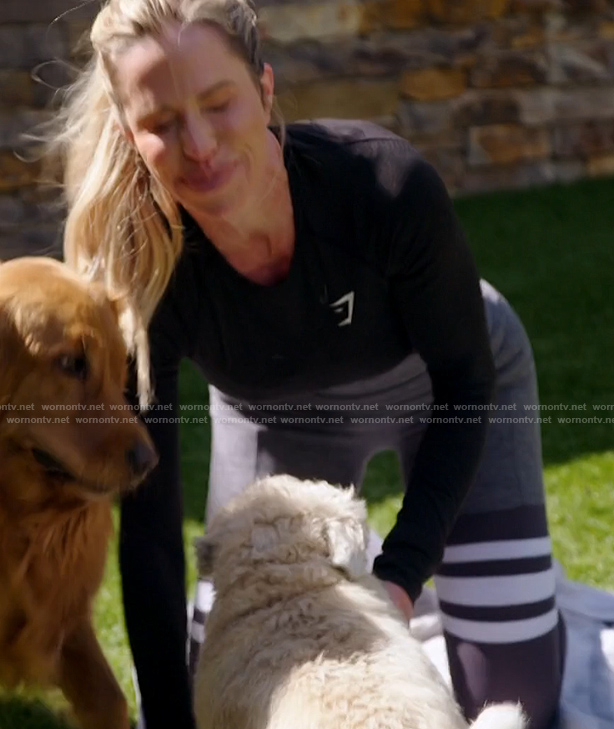 Jennifer’s black activewear top on The Real Housewives of Orange County
