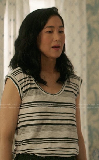 Laurel’s striped tee on The Summer I Turned Pretty