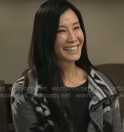 Lisa Ling’s grey printed cardigan on CBS Mornings