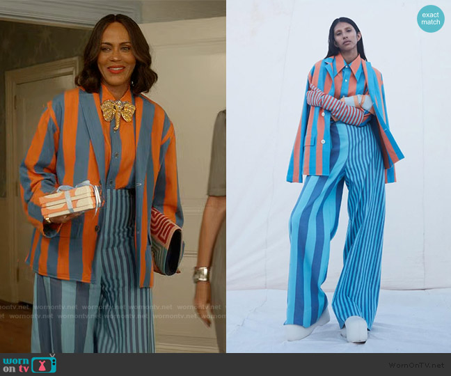 Marrakshi Life Big Collar Shirt worn by Lisa Todd Wexley (Nicole Ari Parker) on And Just Like That