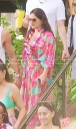 Michelle’s pink floral kimono on The Valley