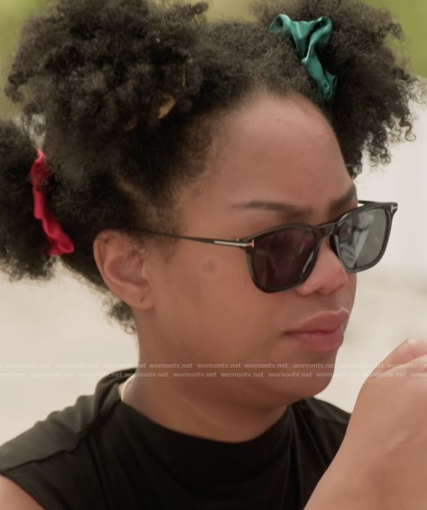 Riley’s black sunglasses on Next Gen NYC