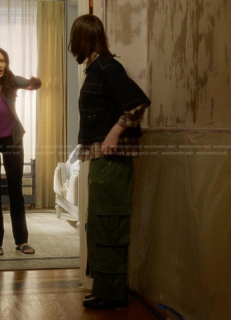 Rock’s green cargo pants on And Just Like That