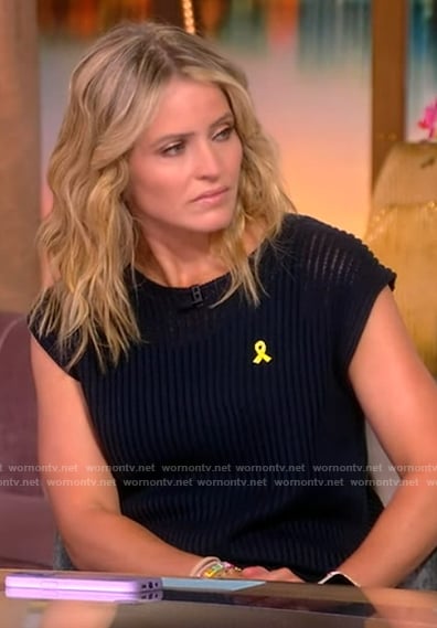 Sara’s navy knit top on The View