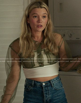 Taylor’s green cropped tulle jacket on The Summer I Turned Pretty