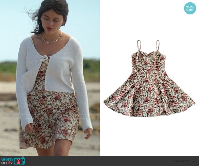 Vintage Floral Dress worn by Cadence Sinclair Eastman (Emily Alyn Lind) on We Were Liars