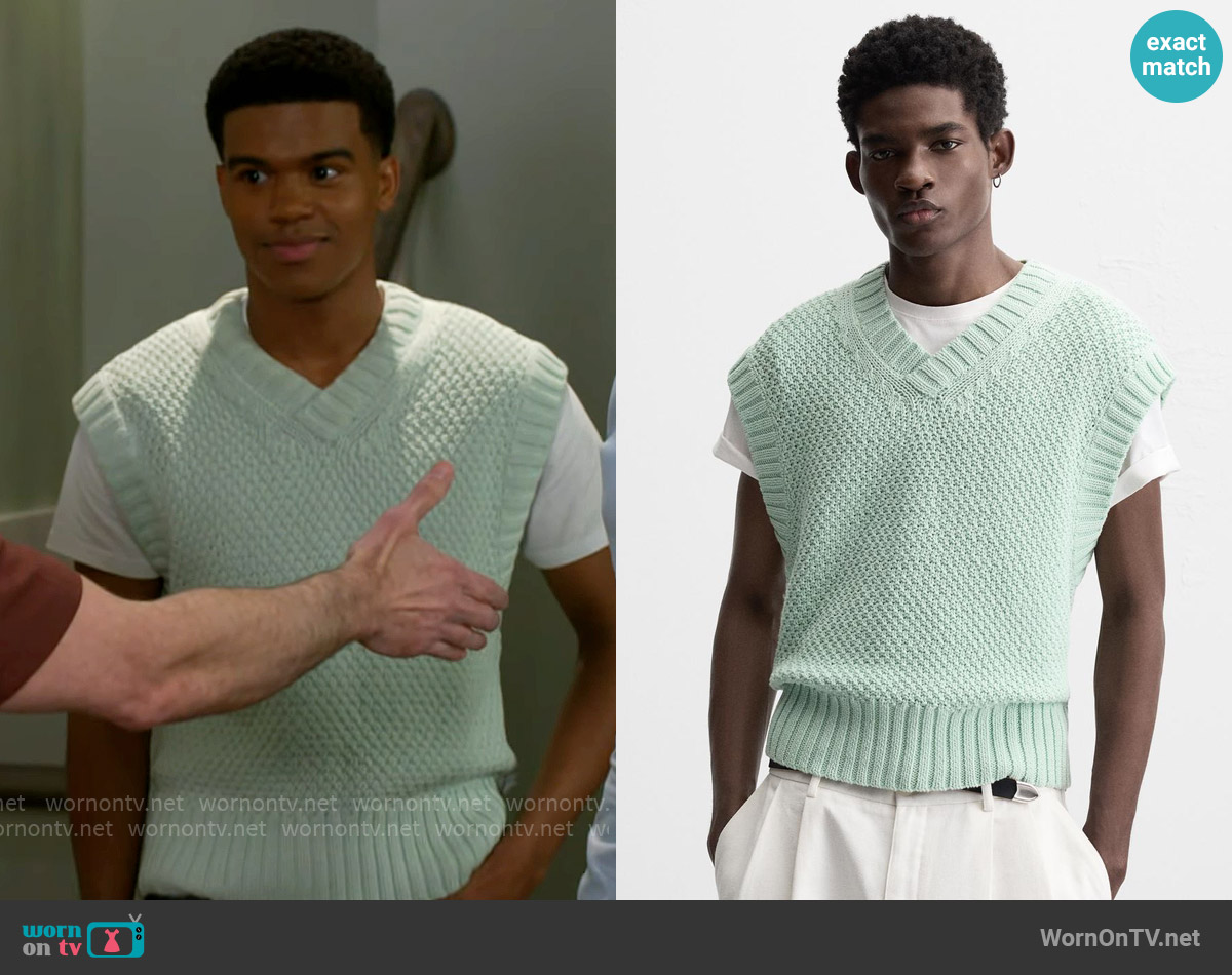 Zara Textured Knit Cardigan worn by Tyrell Richardson (Jaden Lucas Miller) on Beyond the Gates