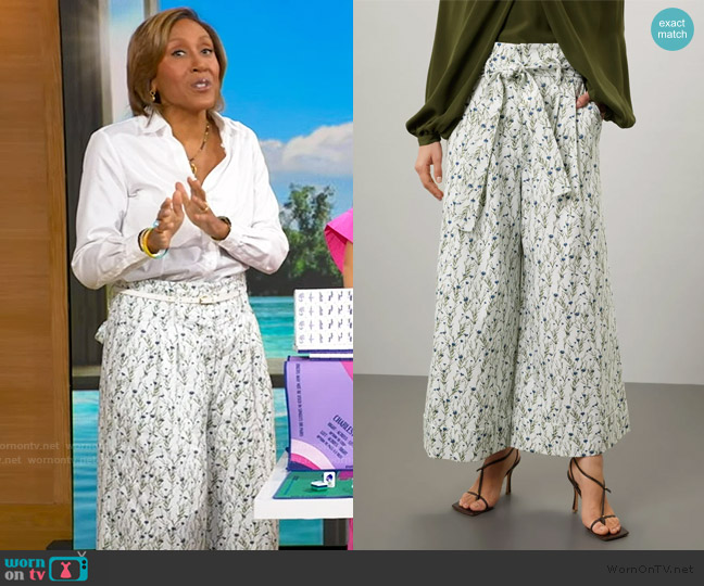 WornOnTV: Robin's white floral print pants on Good Morning