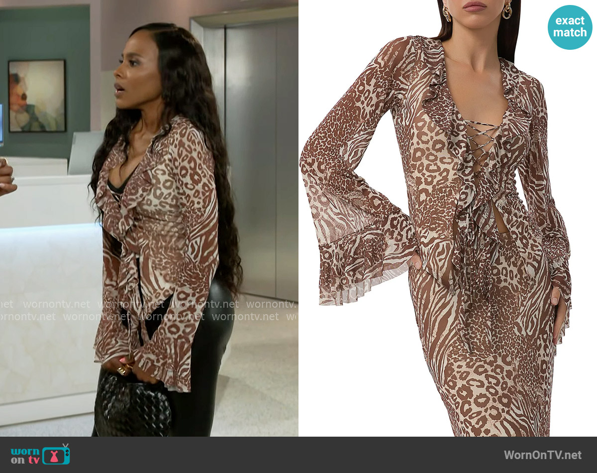 AFRM Cadence Top in Taupe Animal worn by Hayley Lawson (Marquita Goings) on Beyond the Gates
