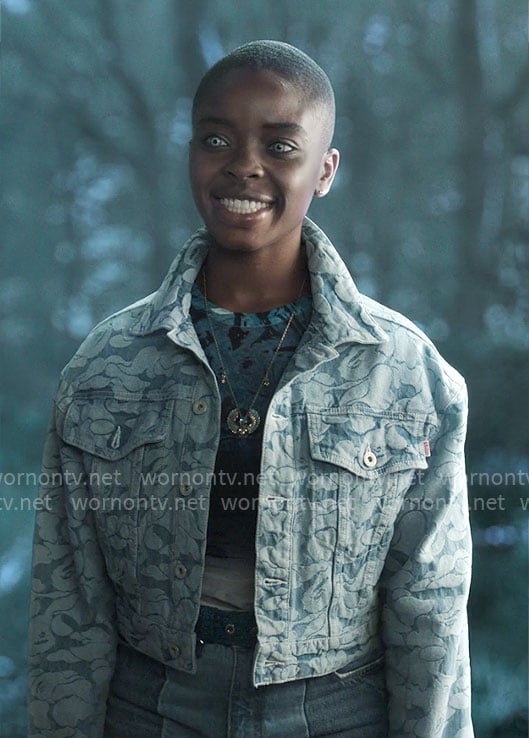 Bianca’s printed denim jacket and two-tone jeans on Wednesday