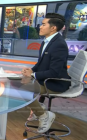 Brian Cheung’s white and grey sneakers on Today