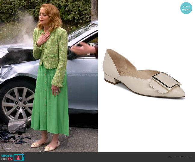 Franco Sarto Shauna Flats worn by Mary (Jayma Mays) on Leanne