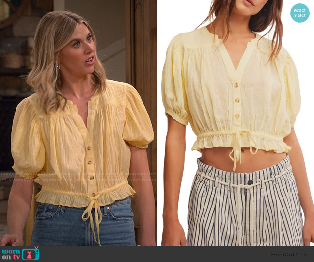 Free People Little Cloud Button-Up Crop Top worn by Josie Murphy (Hannah Pilkes) on Leanne