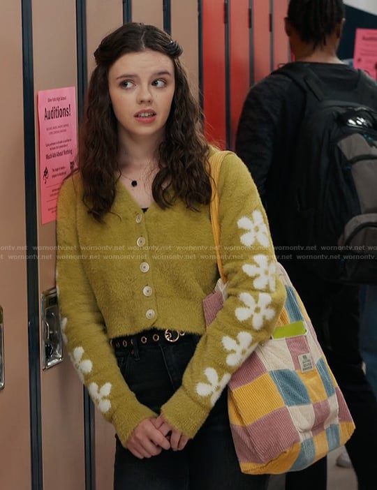 Grace’s green floral cardigan on My Life with the Walter Boys