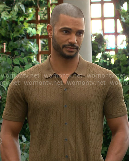 Holden’s olive green chevron knit shirt on The Young and the Restless