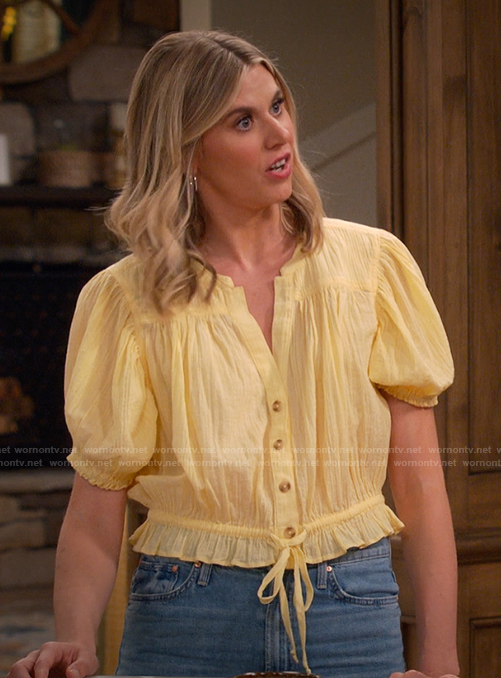 Jossie’s yellow tie front top on Leanne