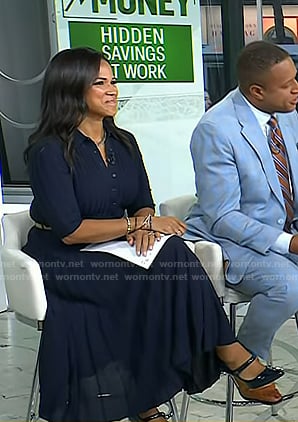 Laura’s navy heel pumps on Today