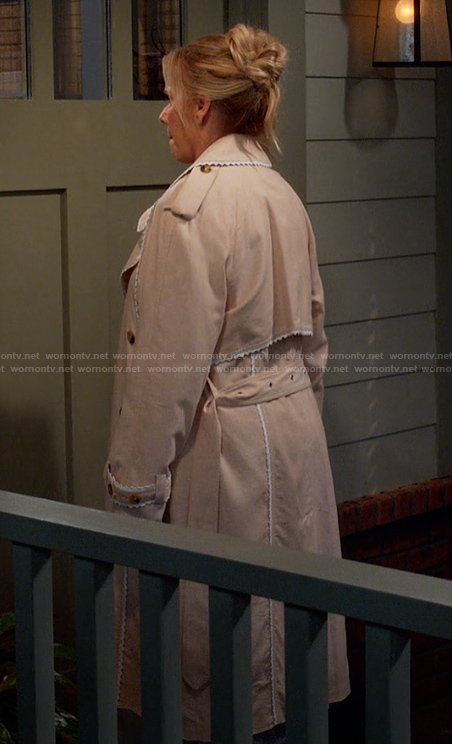Leanne’s beige crochet trim coat on Leanne