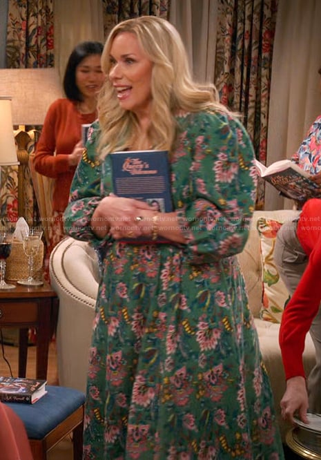 Leanne’s green floral print dress on Leanne