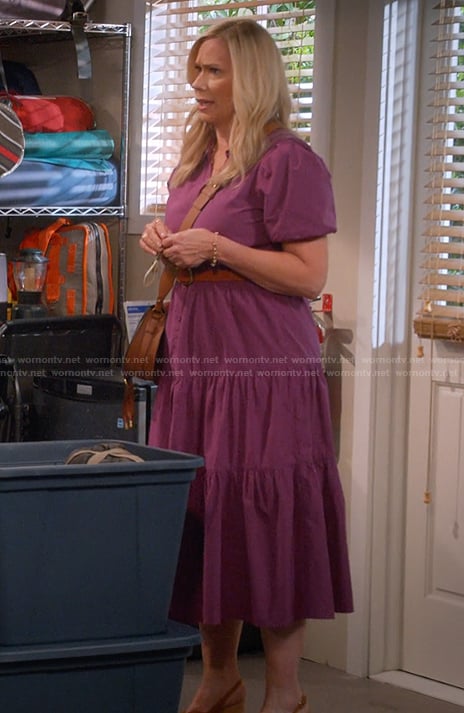Leanne’s purple v-neck midi dress on Leanne