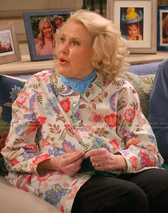 Mama Margarette’s floral blouse on Leanne