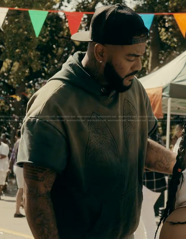 Nuck’s green hoodie on The Chi