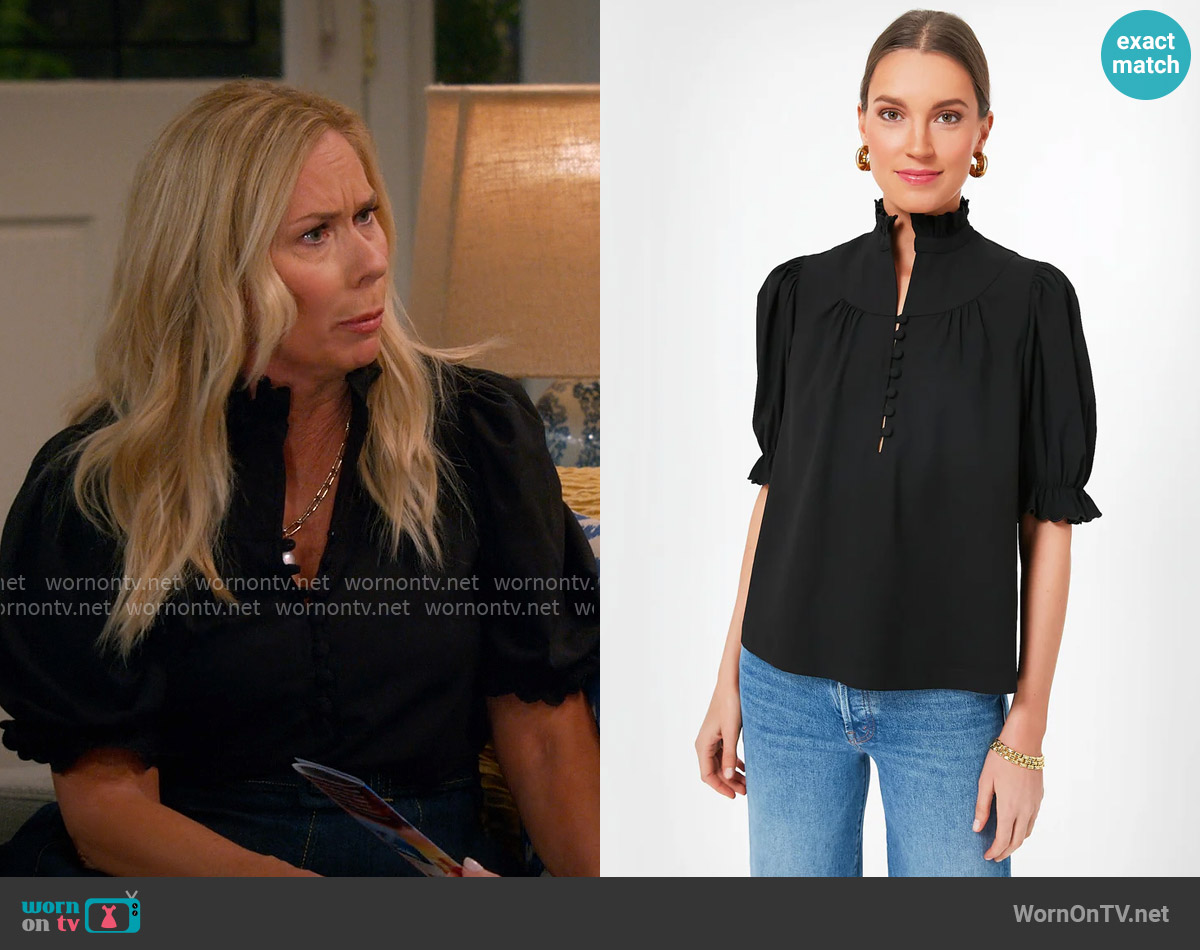 Pomander Place Selena Blouse in Black worn by Leanne Murphy (Leanne Morgan) on Leanne