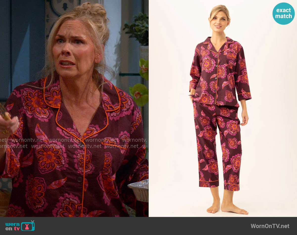 Trina Turk x BedHead Pajamas African Floral Women's 3/4-Sleeve Cropped Pant Poplin PJ Set worn by Leanne Murphy (Leanne Morgan) on Leanne