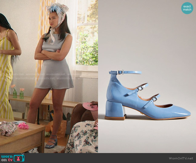 Vicenza Triple-Strap Mary Jane Heels worn by Belly Conklin (Lola Tung) on The Summer I Turned Pretty