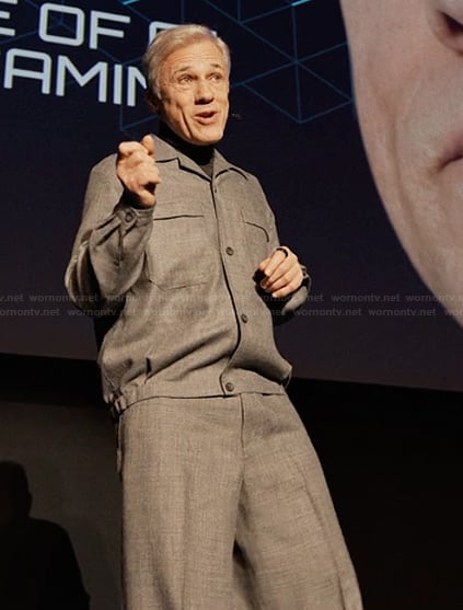 Bash Steed’s gray shirt with pockets on Only Murders in the Building