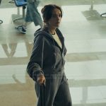 Cherry’s gray tracksuit on The Girlfriend