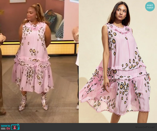 Cynthia Rowley Amalfi Sleeveless Midi Dress worn by Sunny Anderson on The Drew Barrymore Show
