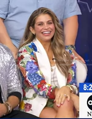 Danielle Fishel’s floral blazer on Good Morning America