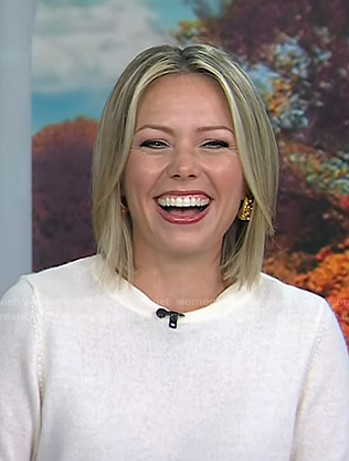 Dylan’s gold tear drop earrings on Today