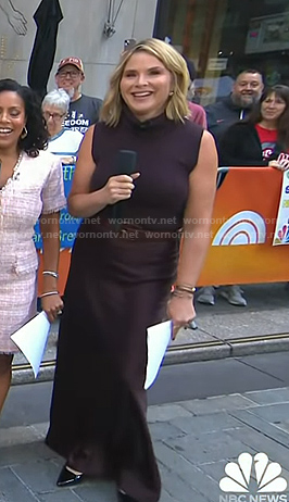 Jenna’s brown sleeveless turtleneck sweater and maxi skirt on Today