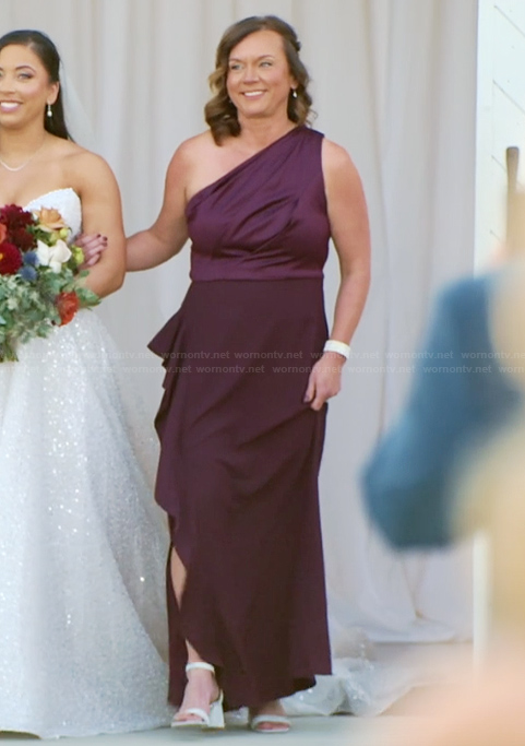 Michelle’s burgundy one shoulder dress on The McBee Dynasty Real American Cowboys