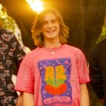 Neil’s R2 pink tie dye tee on The Runarounds