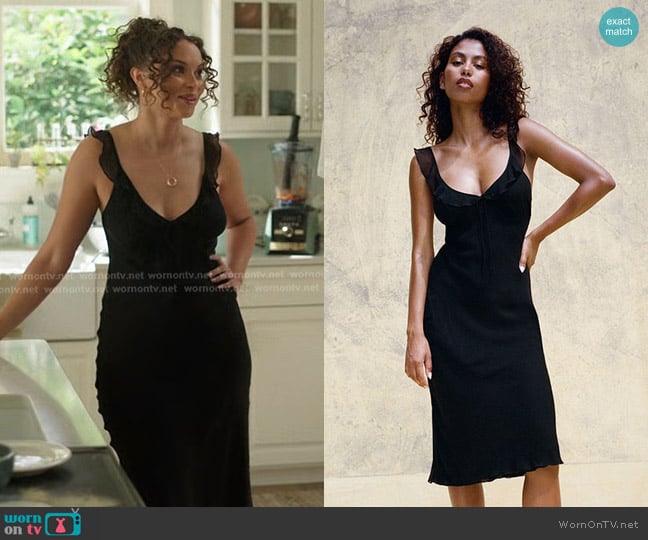 Realisation Par The Gemma Dress in Black worn by Denise (Isabella Briggs) on The Summer I Turned Pretty