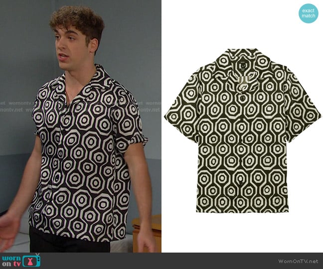 Reiss Canape Geometric Short-Sleeve Shirt in Black White worn by Aaron Greene (Louis Tomeo) on Days of our Lives
