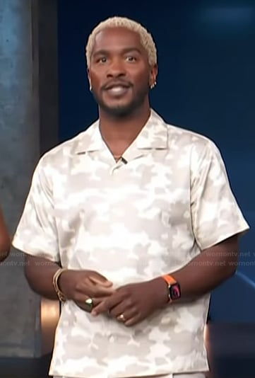Scott’s camo print shirt on Access Hollywood